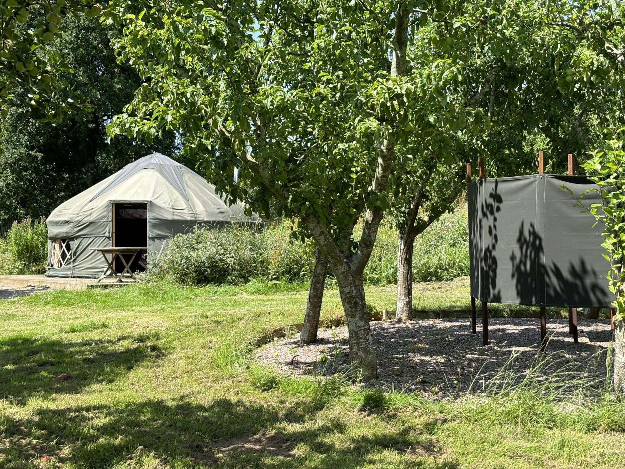 Dragon Orchard Retreat Villa Ledbury Room photo